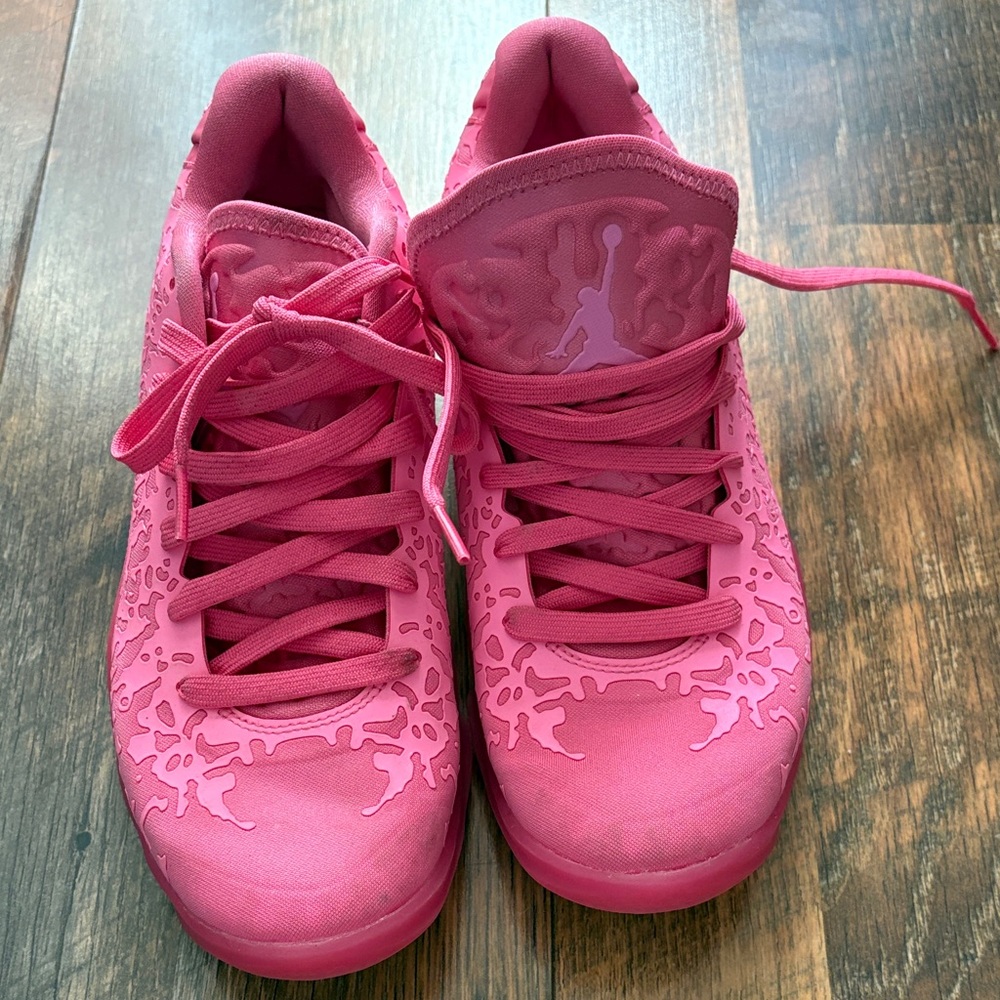 Jordan Zion pink lotus size 7 youth